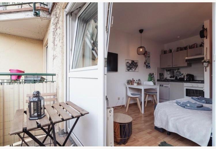 Die Kleine „Louise“ In Der Neustadt Mit Tiefgarage Dresden Ngoại thất bức ảnh